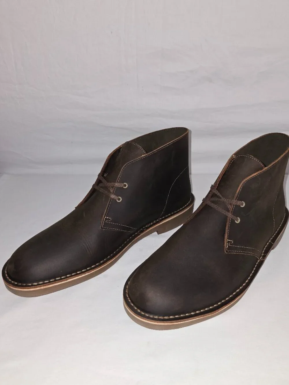 Clarks Shepton Boots Men's Brown Beeswax Leather Chukka Boots Men's 13 W (WIDE)